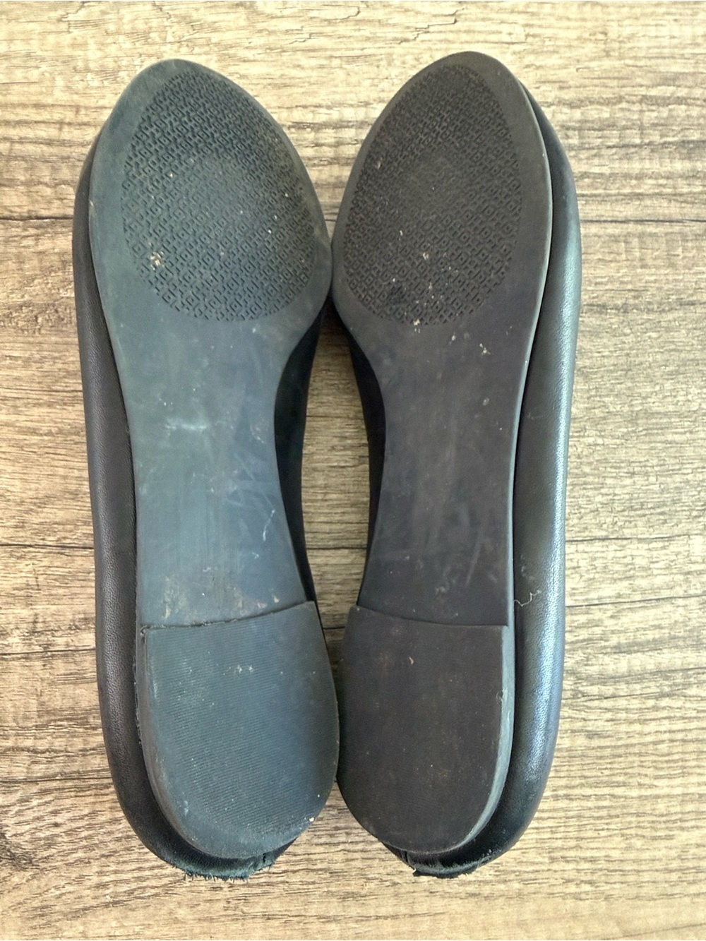 Tory Burch Black Leather Logo Flats - Picture 3 of 5